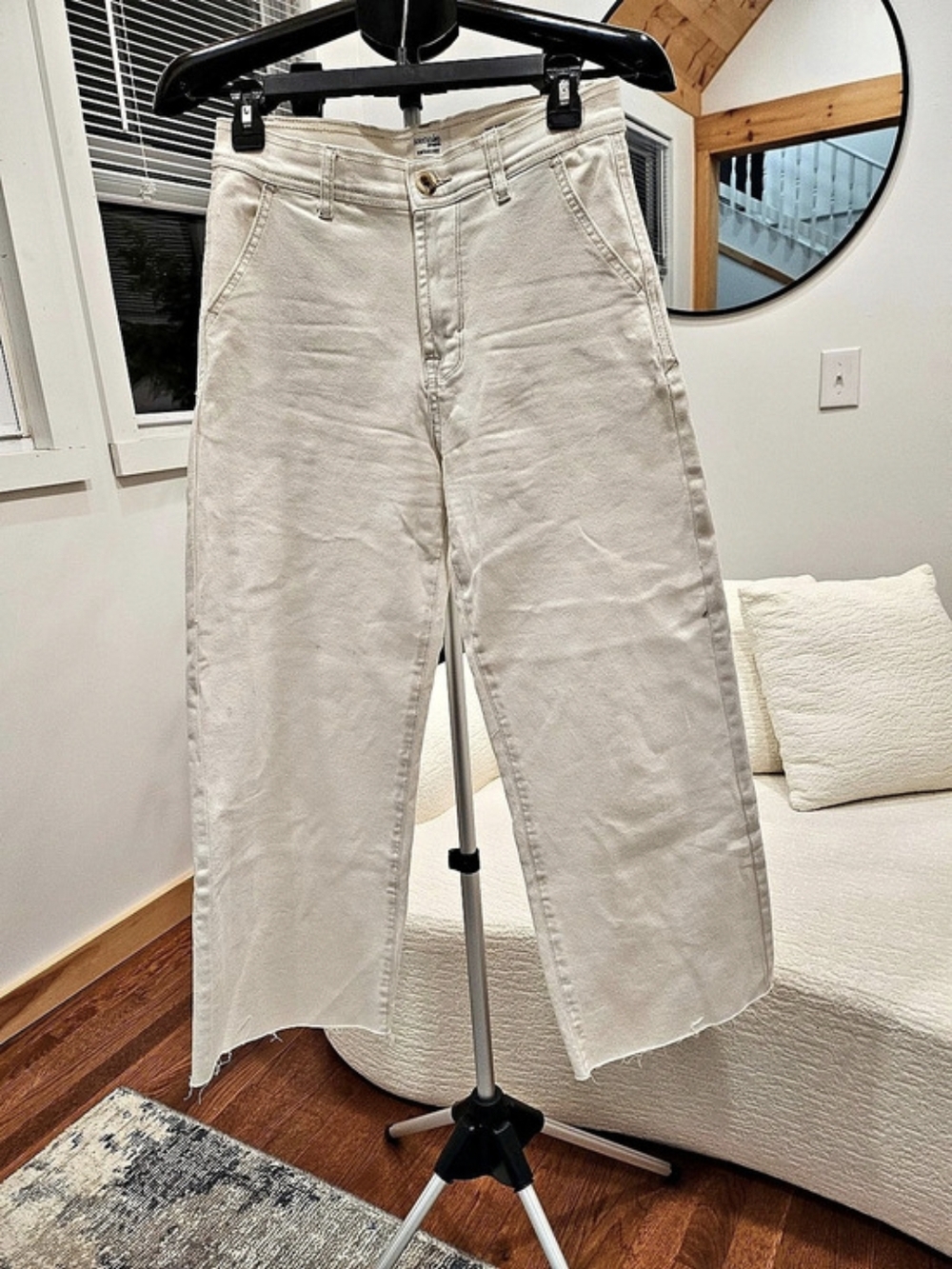 Jeans Kensie "The Kaya" High Rise Wide Leg - Talla 2/26 - Color Crema